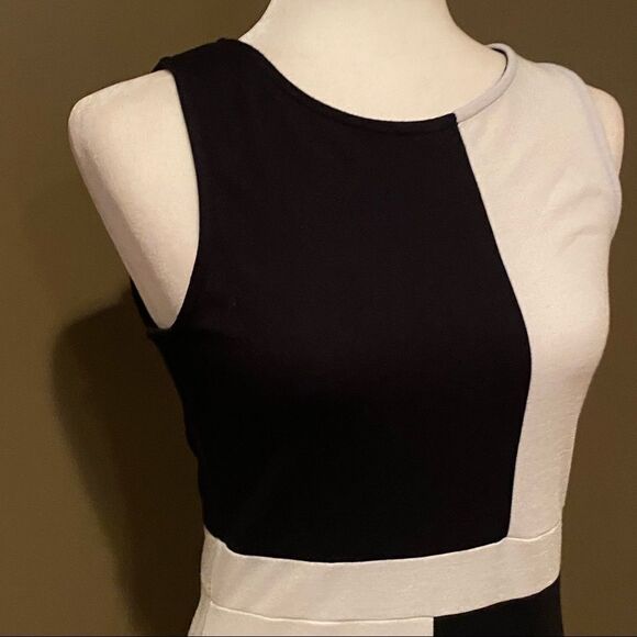 Soprano Dress  - Picture 4 of 11